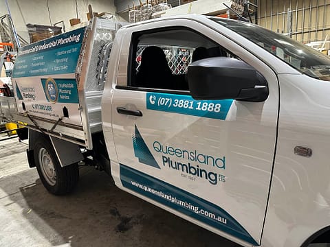 Queensland Plumbing - Vehicle and Ute Tray Wrap